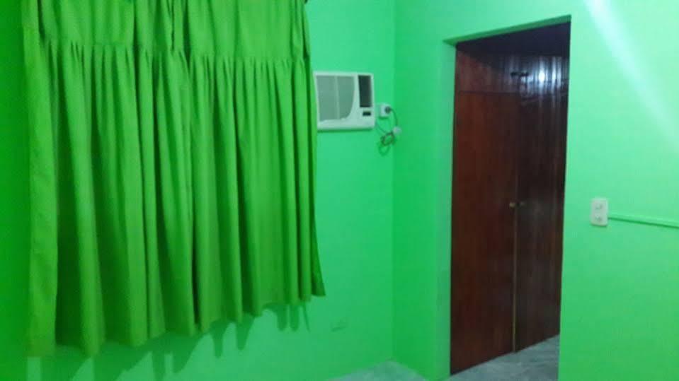 Residencial Azaleas Place Puerto Iguazú Buitenkant foto